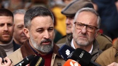 Abascal desacredita el decálogo del PP: "Es como si tratasen con salvajes y pretendieran domar a Vox"