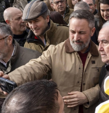 Vox se conforma con subir algún escaño en Castilla y León para [...]