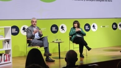 La Aena de Óscar Puente compite con Planeta y lanza un premio literario de un millón de euros 