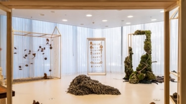 Amazon y Kavita Parmar abordan el desafío del relevo generacional en los oficios tradicionales españoles en Madrid Design Festival