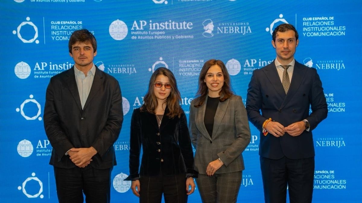 AP Institute y Club de Directores de Relaciones Institucionales firman una alianza estratégica