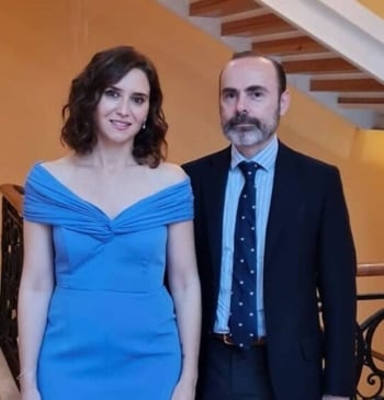 La autoinmolación de 'los pocholos' de Ayuso: "Se les ha erradicado tarde"