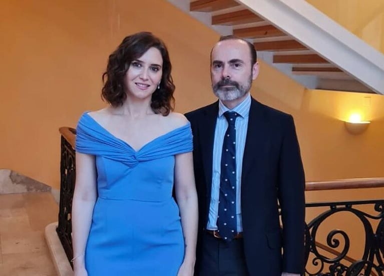 La autoinmolación de 'los pocholos' de Ayuso: "Se les ha erradicado tarde"