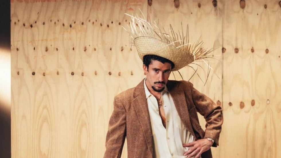 Bad Bunny con su estética del último disco