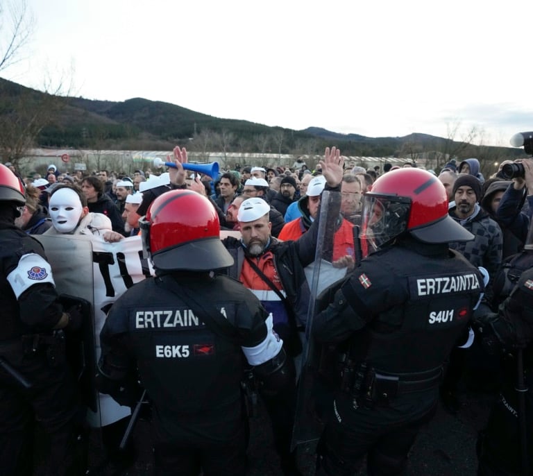 Tubos Reunidos cerrará la acería de Amurrio y despedirá a 301 empleados tras el impacto de los aranceles de Trump