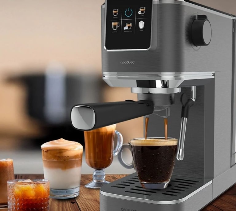 ¿Cómo preparar un café de especialidad en casa? Cecotec tiene la respuesta
