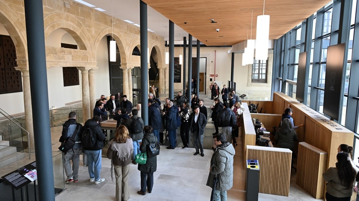 Hall de acogida del Centro de Información y Recepción de Visitantes de la Catedral-Mezquita de Córdoba.