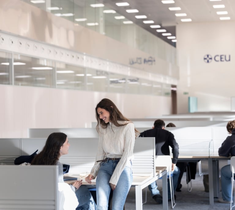 El CEU destina más de 30 millones de euros a becas y ayudas, un 24% más que el año pasado