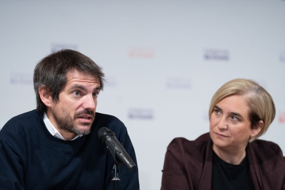 El ministro de Cultura, Ernest Urtasun y la exalcaldesa de Barcelona, Ada Colau, en una ejecutiva de Catalunya en Comú