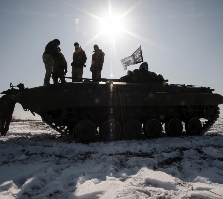 Misiles, metralletas y más de 130.000 proyectiles: las ventas y donaciones de España a Ucrania en cuatro años de guerra