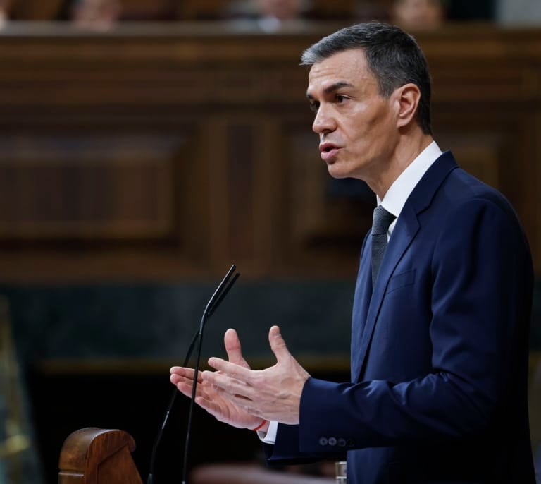 Sánchez defiende la renovación de la vía de Adamuz aunque admite que deberán reforzarse los protocolos de control