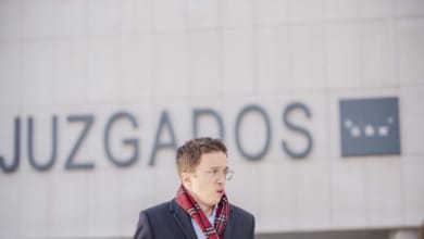 El juez cita a Errejón el martes para notificarle la apertura de juicio por la presunta agresión sexual a Mouliaá