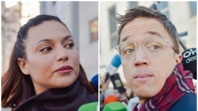 Errejón no recogerá la apertura de juicio oral hasta que no se aclare si Mouliáa retiró la acusación