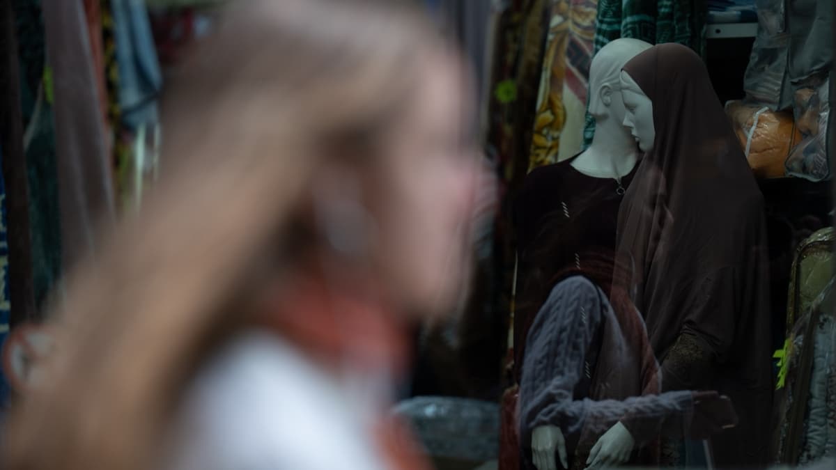 PP y Vox quieren prohibir el burka y el nicab: ¿es legal hacerlo?