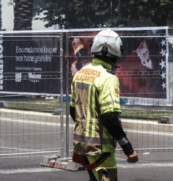 Dos muertos y 40 evacuados en el incendio de un edificio de [...]