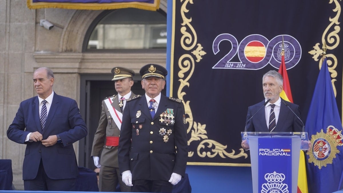 Jupol solicita retirar las condecoraciones al exDAO José Ángel González tras su imputación por agresión sexual