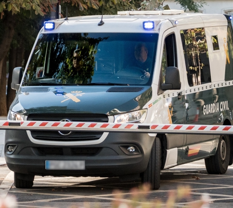 El Supremo confirma la suspensión al guardia civil que estuvo de copas en el gimnasio de Moncloa que debía vigilar