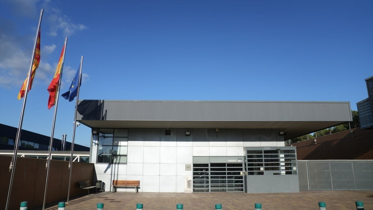 El correo de la Generalitat que confirma una posible regularización de presos sin sentencia