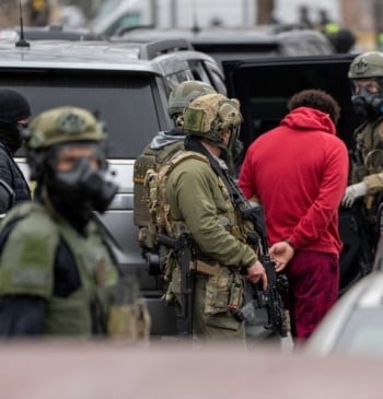 La Administración Trump anuncia el fin del despliegue masivo de agentes de [...]