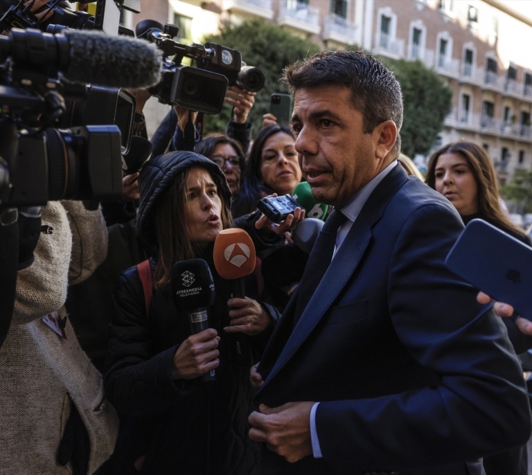 Mazón: el reproche político y el delito