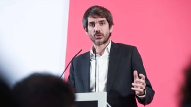 Sumar sugiere que el Gobierno troceará el decreto de pensiones para asegurar el apoyo de PP y Junts