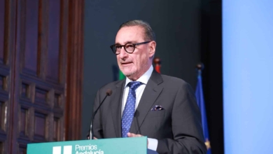 Carlos Herrera acusa a Bolaños a cuenta del rey Juan Carlos: "Miente, es el Gobierno el que no le deja estar en su casa"