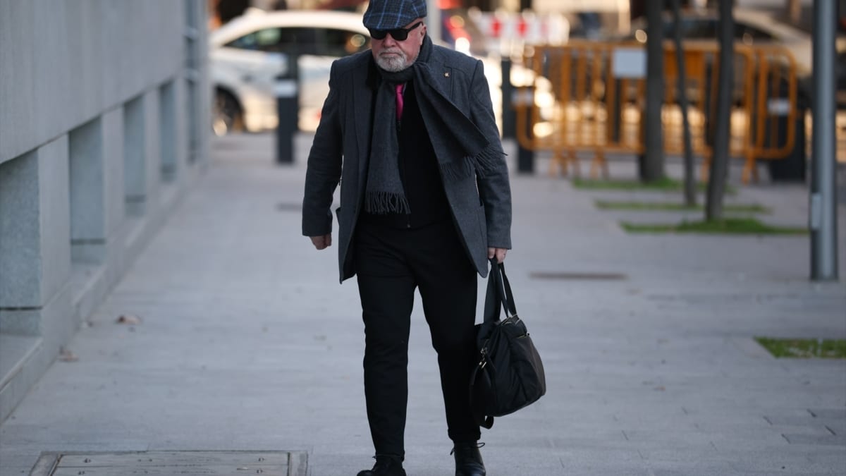 La Audiencia Nacional juzgará al BBVA y su expresidente por contratar al comisario Villarejo para encargos ilegales