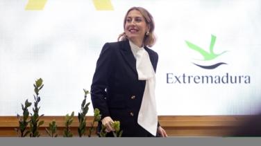 PP y Vox alejan las opciones de pacto en Extremadura a las puertas de otra negociación en Aragón