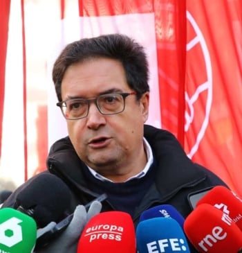 Óscar López culpa ahora al PSOE de Lambán del fracaso de Alegría: [...]