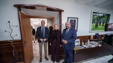 Guardiola presiona a Vox con el anuncio de su investidura para desbloquear un pacto antes de las elecciones de Castilla y León