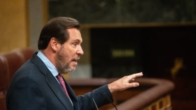 Puente invita al PP de Madrid a viajar en Metro para conocer "lo que es hacinamiento e inseguridad"