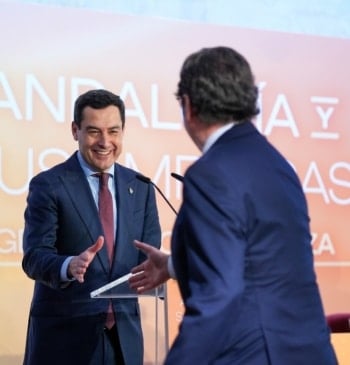 Moreno pide a los empresarios implicarse en la reconstrucción para sostener la [...]