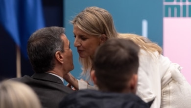 Yolanda Díaz, en la firma del SMI: "Hay un runrún entre los funcionarios: '¡Oh, viene el presidente del Gobierno al ministerio!"