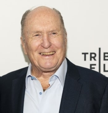 Muere a los 95 años Robert Duvall, leyenda de 'Apocalypse Now' y [...]