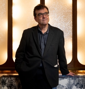 Javier Cercas: “El bulo de que el rey montó el golpe lo [...]