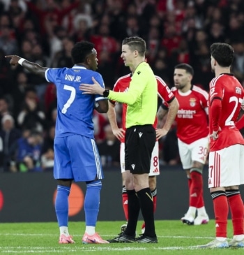 El Supremo entra de lleno en la batalla contra el racismo en [...]