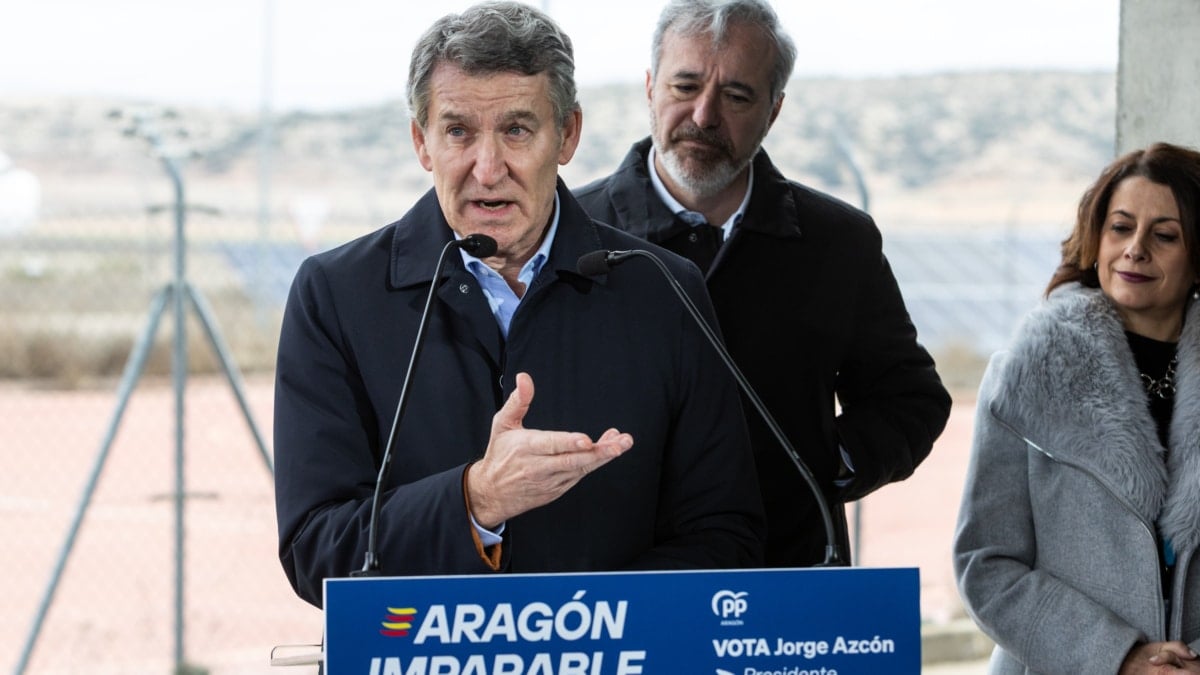 Feijóo adelanta el sí del PP a las pensiones y arremete contra el PNV por votar a favor de impedir desahucios