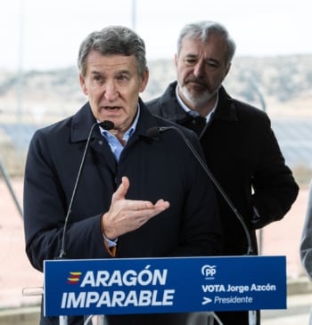 Feijóo adelanta el sí del PP a las pensiones y arremete contra [...]