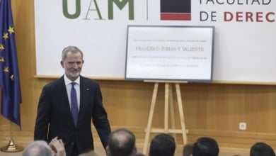Felipe VI reivindica la memoria de las víctimas de ETA en el homenaje a Tomás y Valiente: “Cuesta creer que todavía hoy haya quien no lo condene”