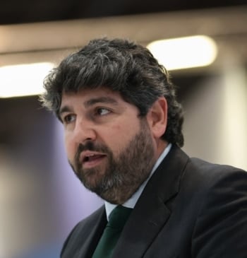 López Miras insta a Vox a no "limitarse al bloqueo" en Extremadura [...]