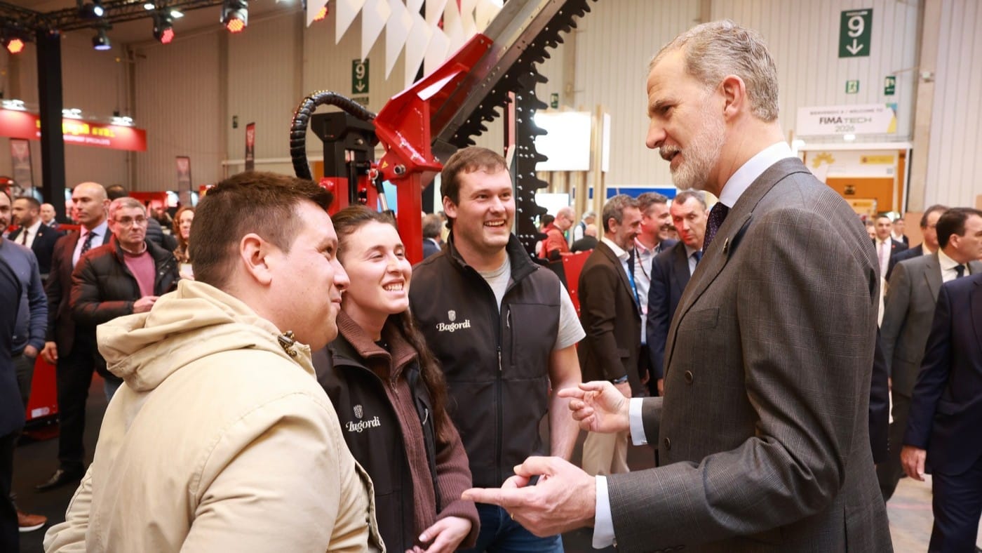 La visita de Felipe VI a la Feria Internacional de Maquinaria Agrícola, en imágenes
