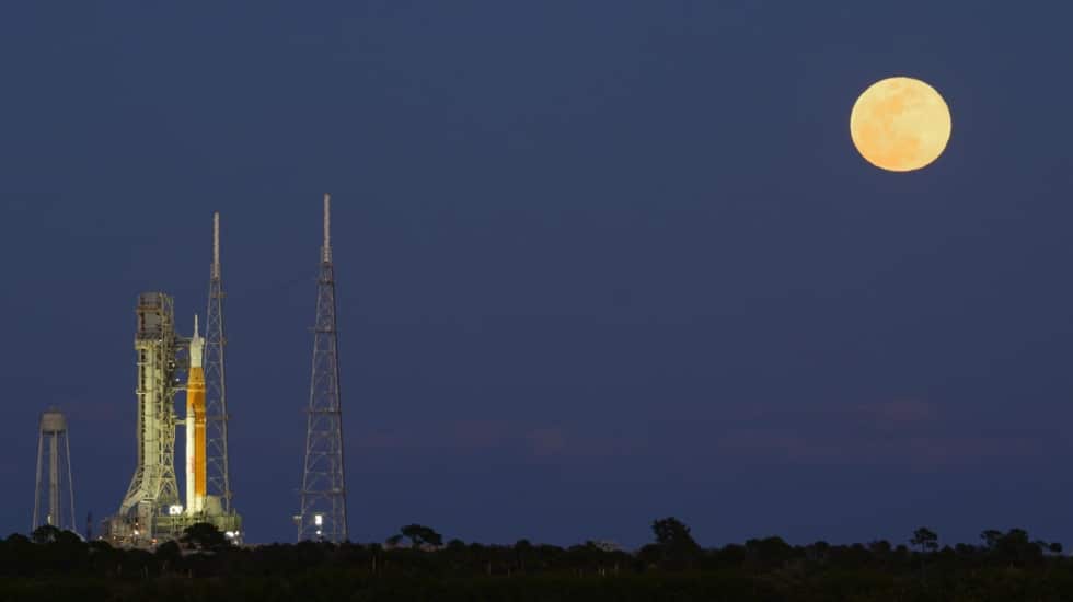 La NASA aplaza su primera misión tripulada a la Luna en 50 años por fallos técnicos