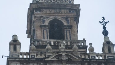 Ni la Giralda ni la Alhambra se libran de las garras de la borrasca Leonardo