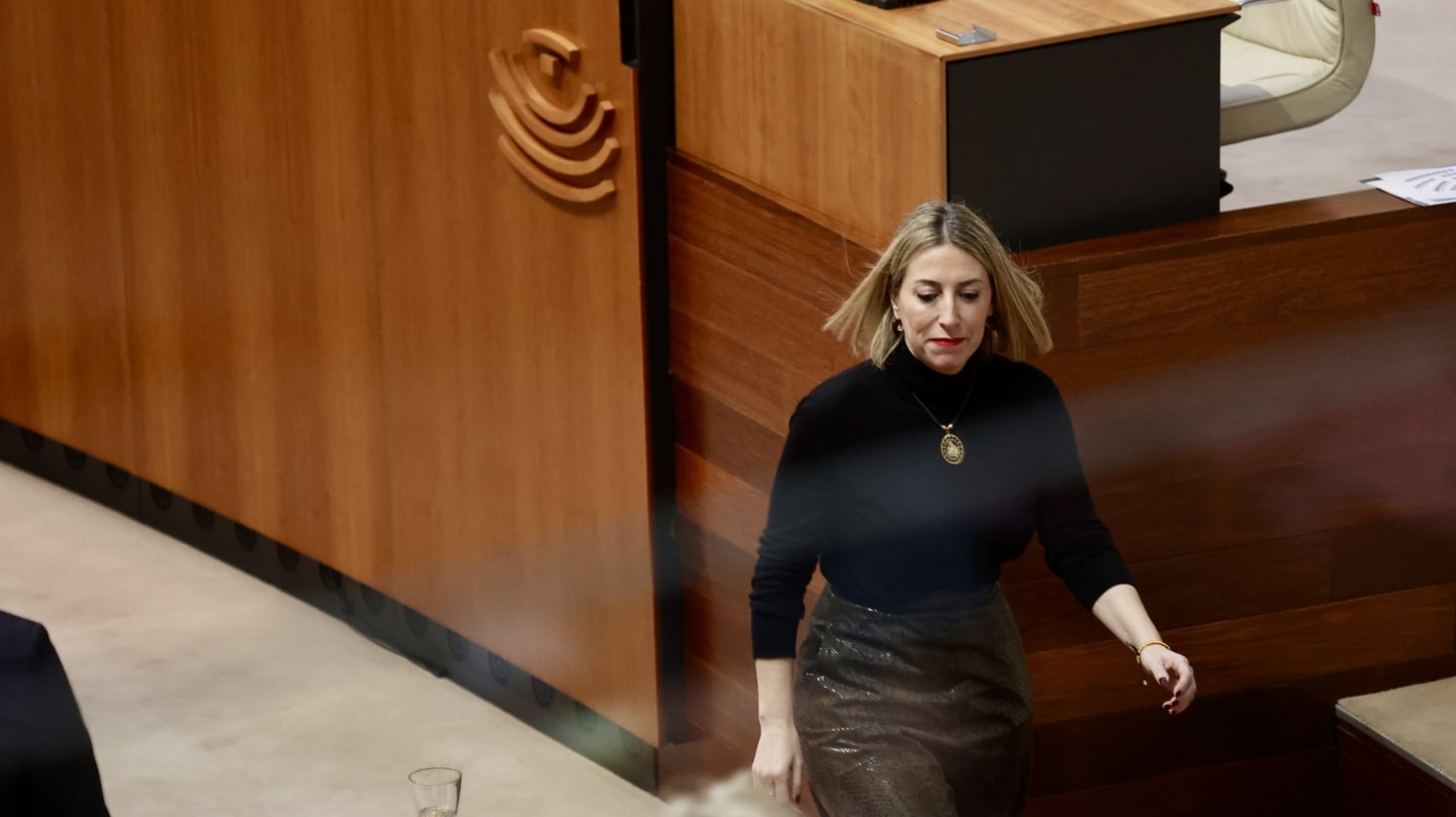 La presidenta en funciones de Extremadura, María Guardiola, durante la sesión constitutiva de la XII Legislatura de la Asamblea de Extremadura