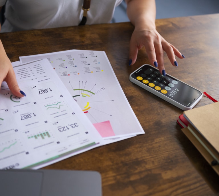 Precio de la luz hoy, 3 de febrero de 2026: ¿cómo afectan los picos de consumo a la factura?