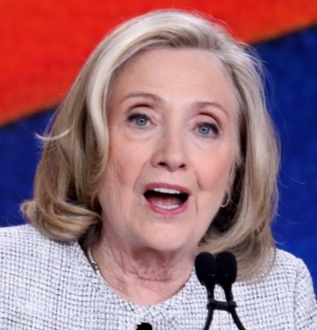 Hillary Clinton, sobre el caso Epstein: "Me han citado para distraer la [...]