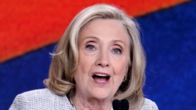 Hillary Clinton, sobre el caso Epstein: "Me han citado para distraer la atención y encubrir al presidente Trump"