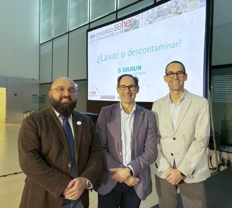 Especialistas destacan que lavar una herida no es suficiente para una cicatrización efectiva