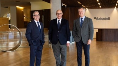 Sorpresa en el Sabadell: deja el banco González-Bueno, el hombre que salvó la opa de BBVA