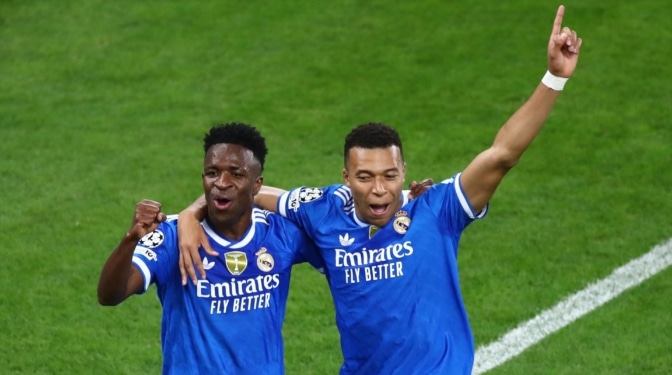 Mbappé defiende a Vinicius tras los insultos racistas: "Le llamó mono cinco veces"